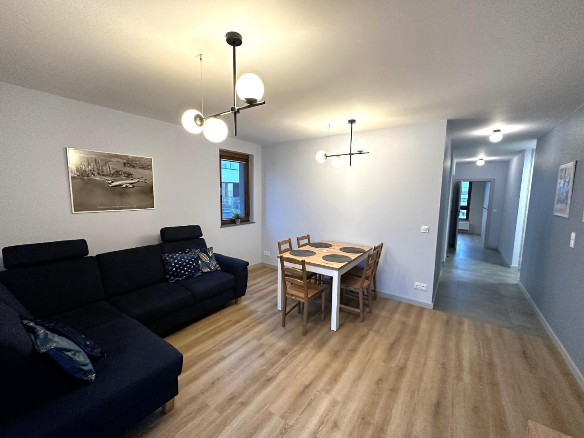 Apartament Lotnisko Chopina Warsaw Airport Kültér fotó
