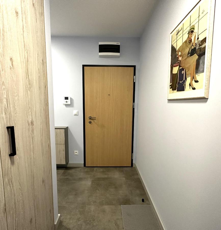 Apartament Lotnisko Chopina Warsaw Airport Kültér fotó