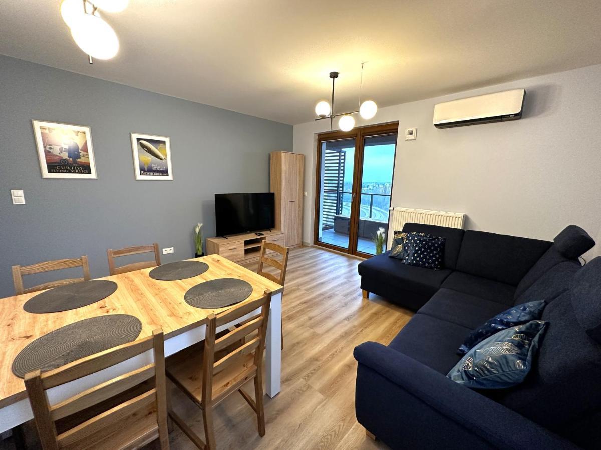 Apartament Lotnisko Chopina Warsaw Airport Kültér fotó