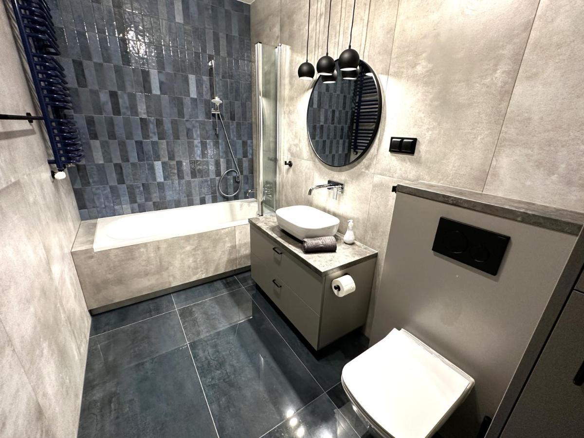 Apartament Lotnisko Chopina Warsaw Airport Kültér fotó